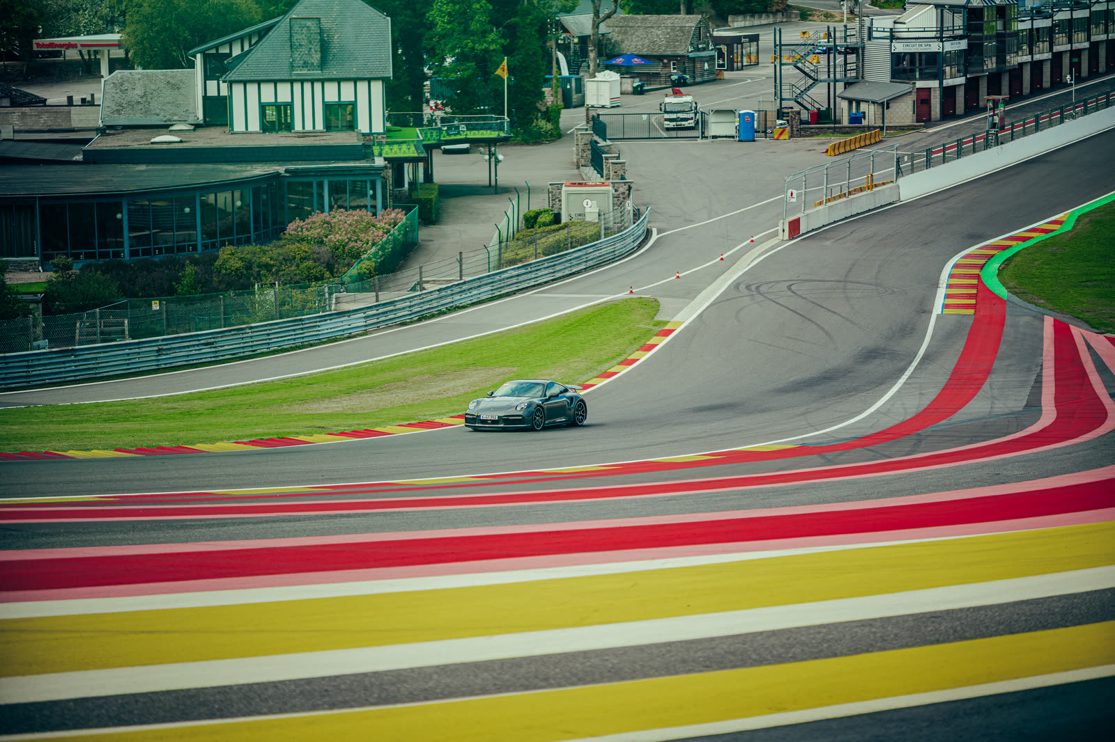 Porsche 911 in La Source, Spa-Francorchamps 2026